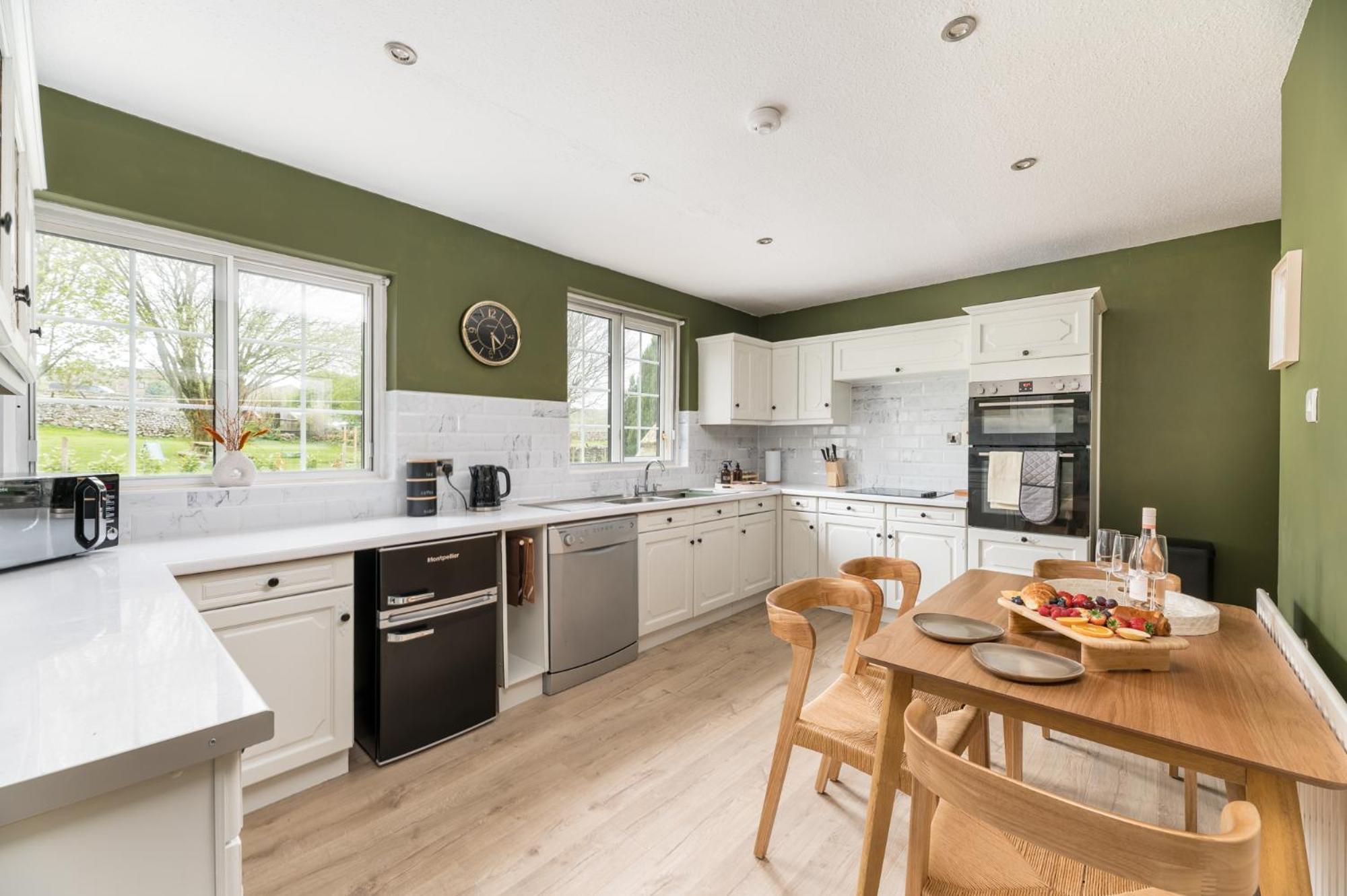 Central Malham Wellbeing Escape With Hot Tub Sleeps 8 외부 사진