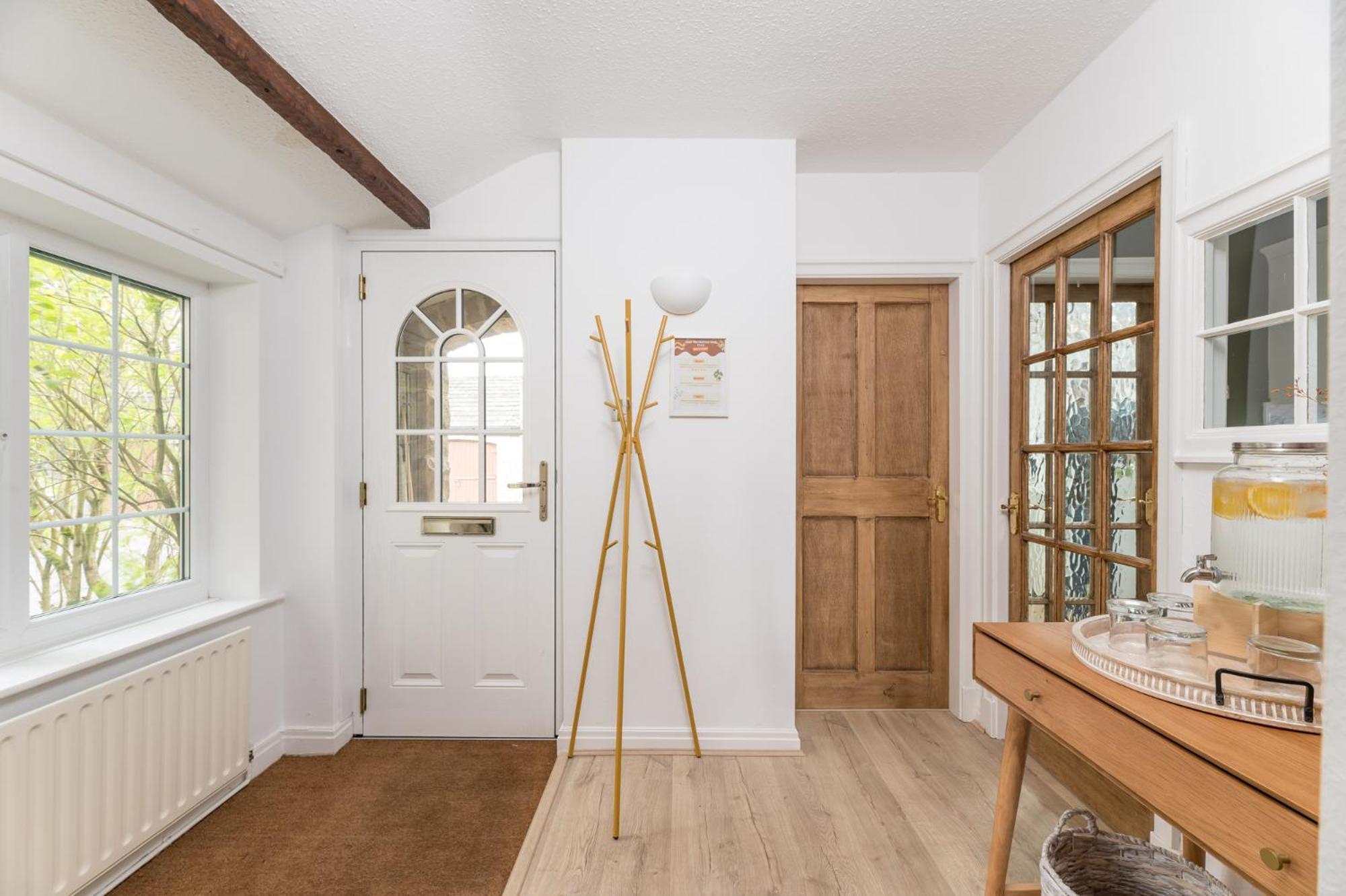 Central Malham Wellbeing Escape With Hot Tub Sleeps 8 외부 사진